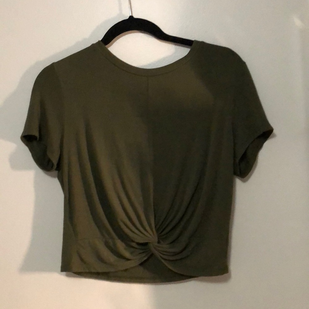 Green cropped top